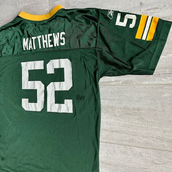 Reebok Green Bay Packers #52 Clay Matthews women’s Jersey retro football fan L - Picture 5 of 7